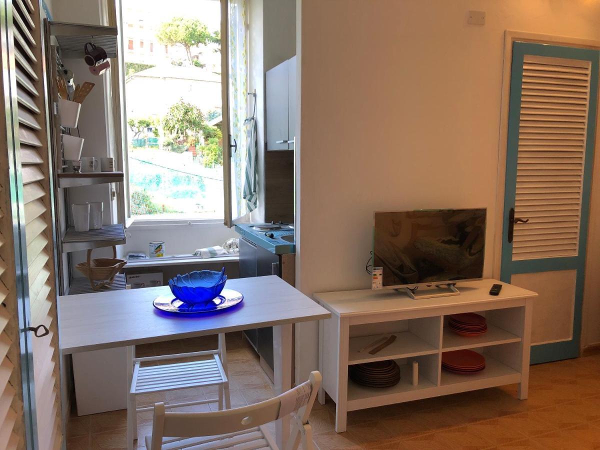 Casa Nana Apartment Santo Stefano al Mare Bagian luar foto